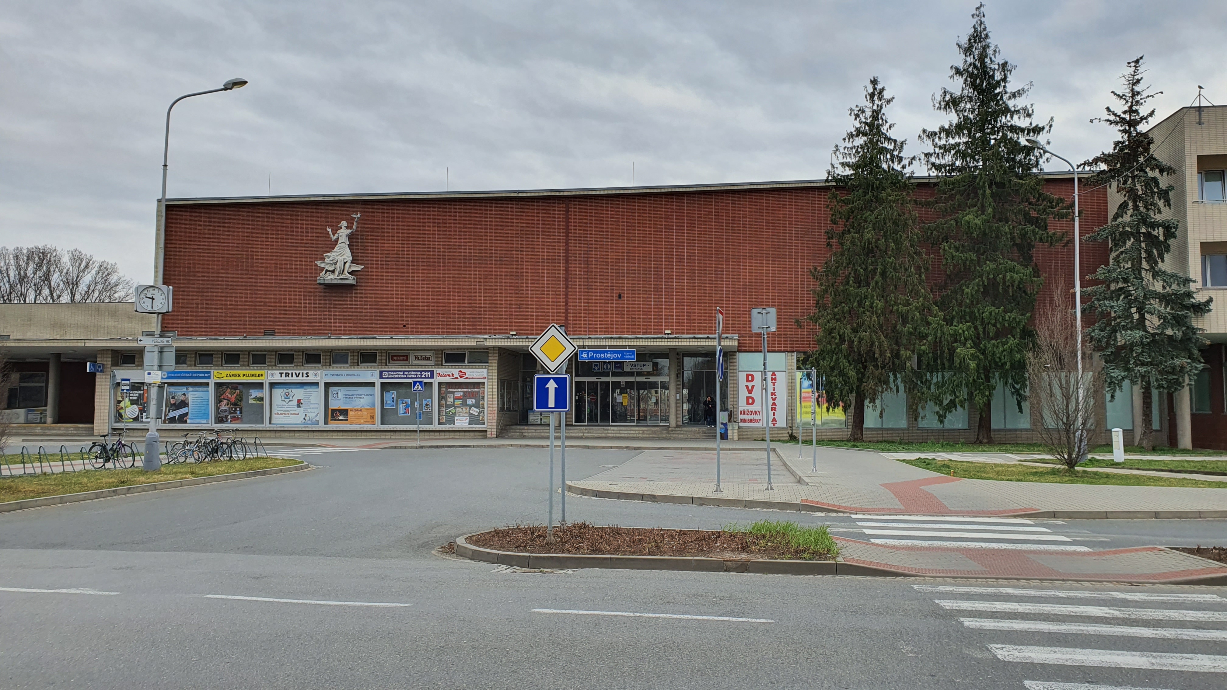 Pronájem komerčního prostoru v žst. Prostějov hl.n.