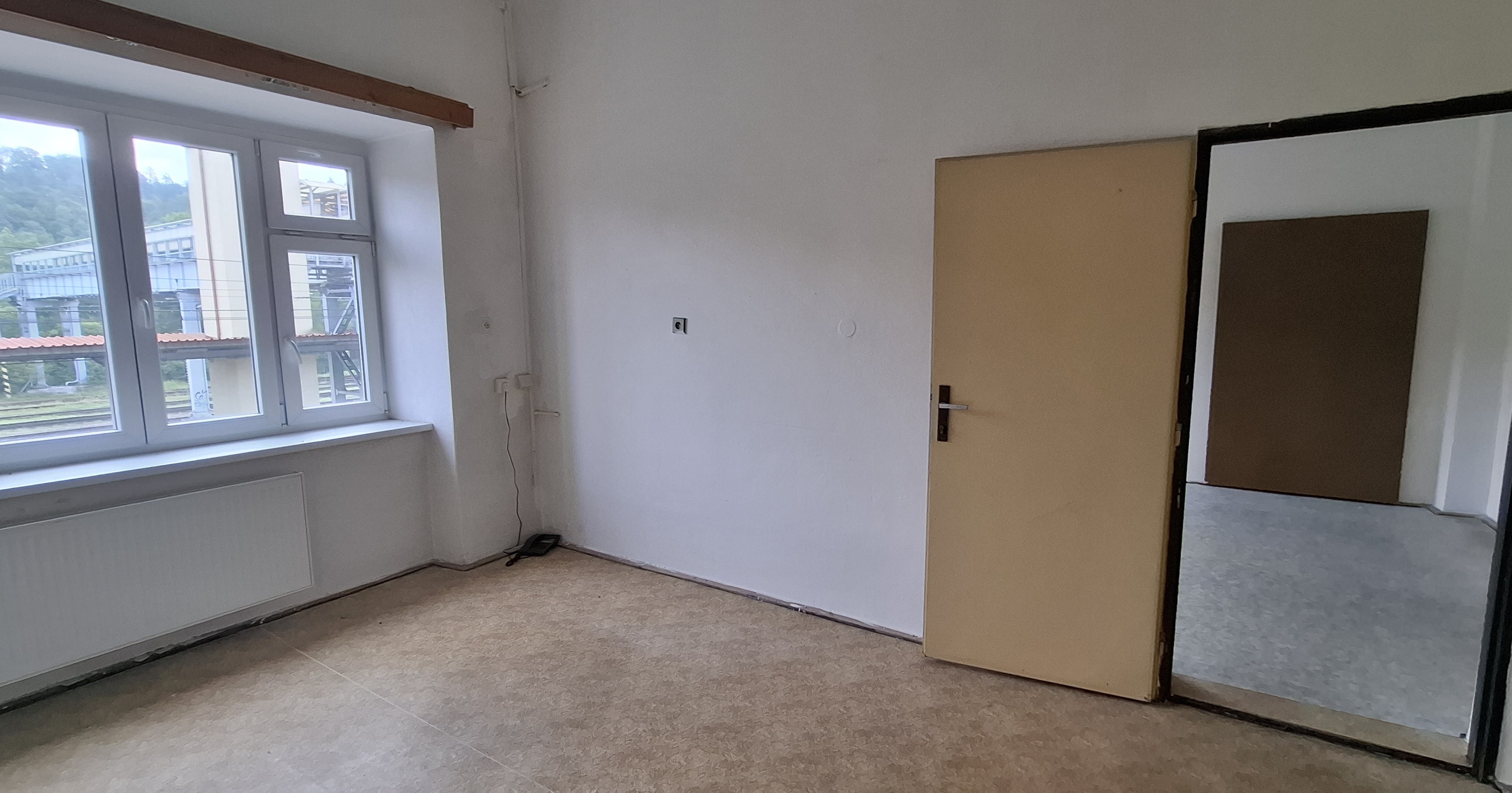 Pronájem komerčních prostor v žst. Skalice nad Svitavou
