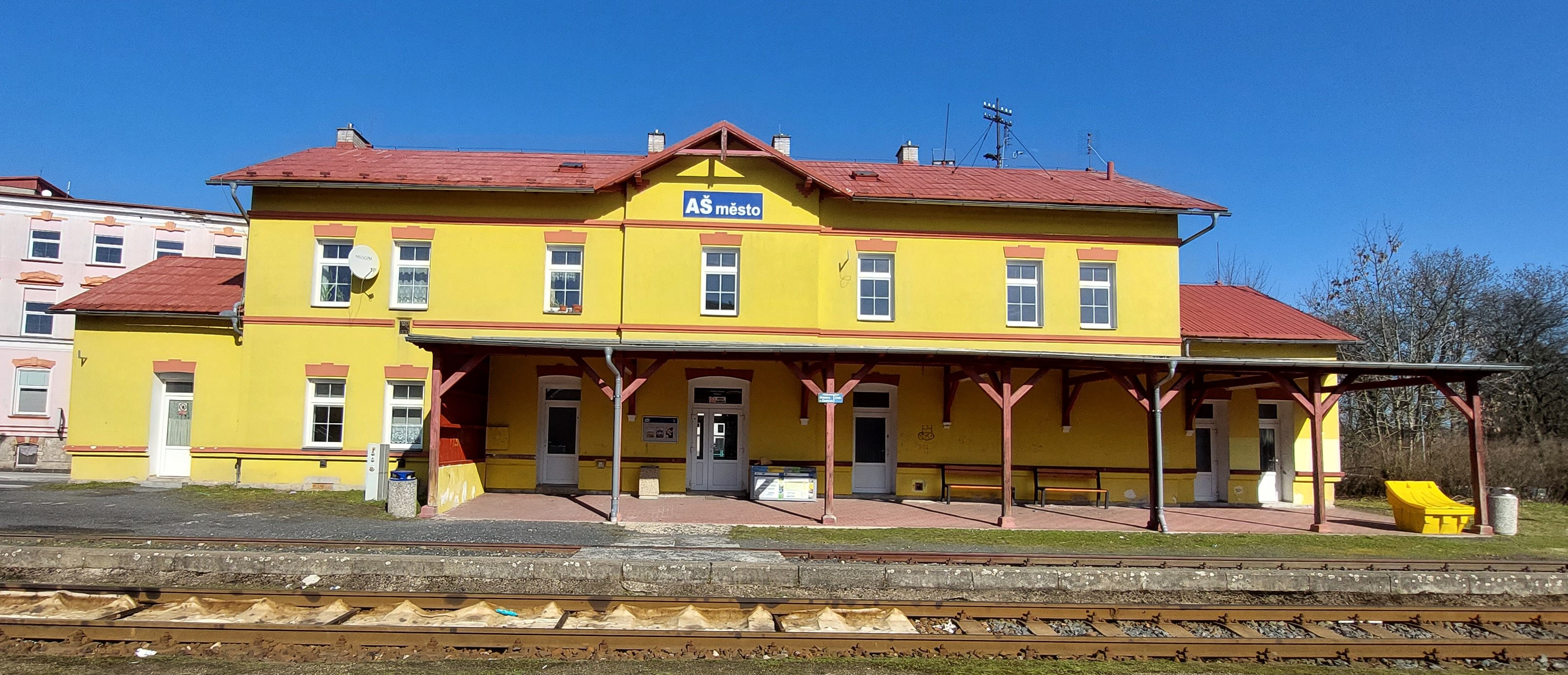 Pronájem komerčních prostor v žst. Aš město
